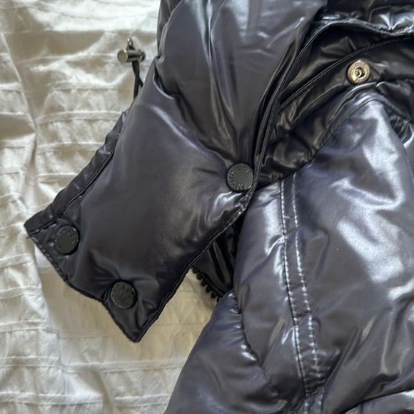 Moncler Winter Down Jacket - Picture 16 of 16